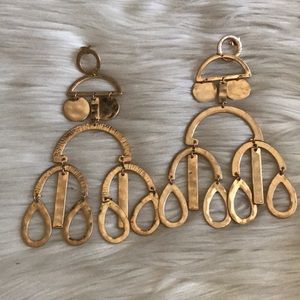 Brand new gold earrings
